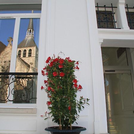 Le César Hôtel Provins Exterior foto
